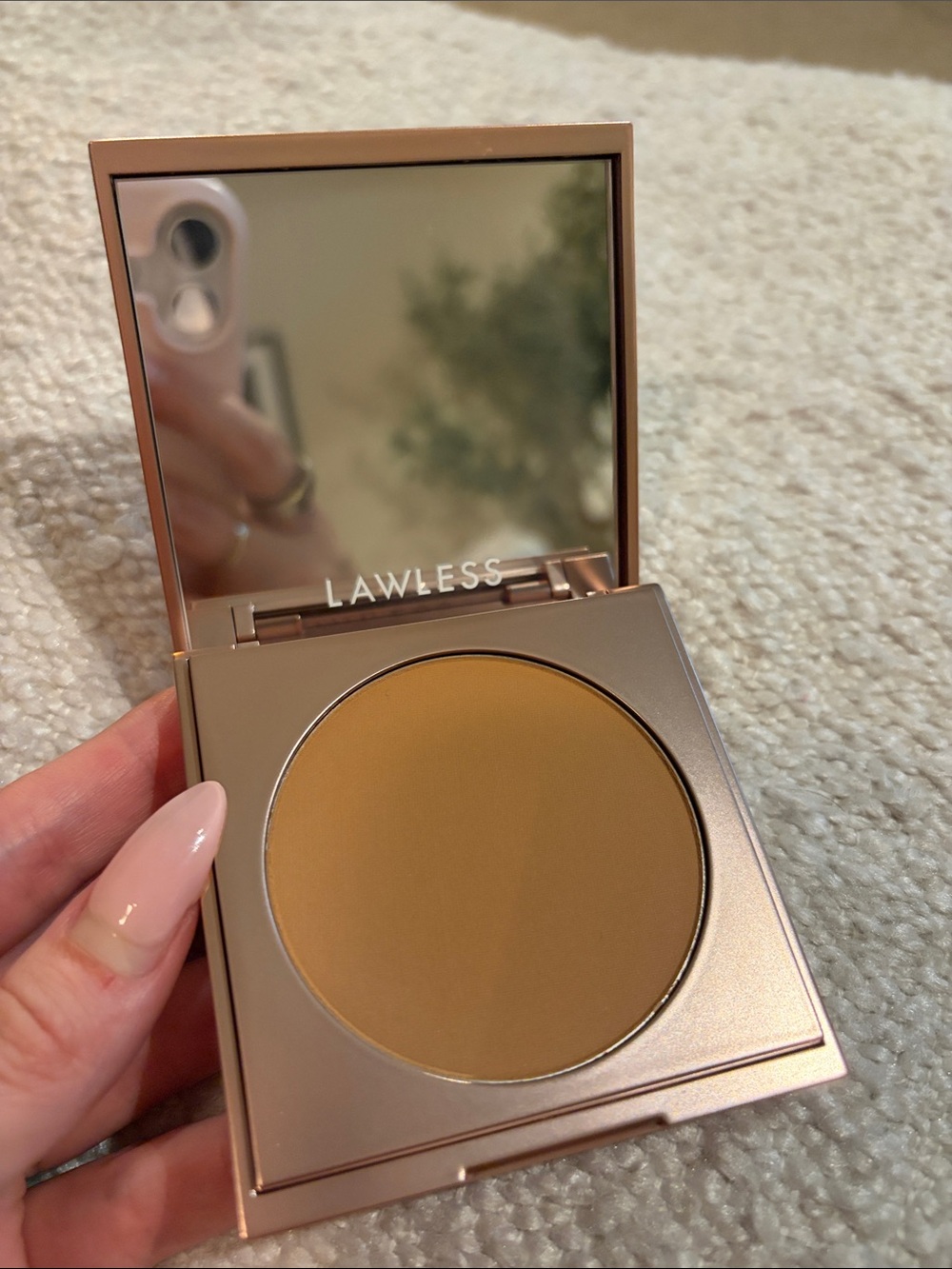 Lawless Skin Perfecting Powder